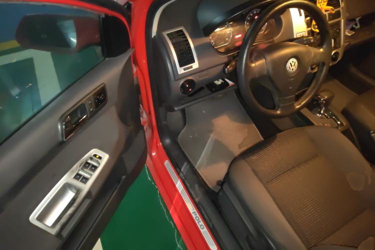 Used Volkswagen Polo 2009 Sporty 1.6L Automatic Model Driver Seat