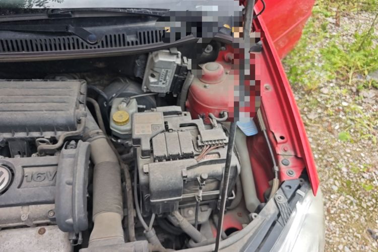 Used Volkswagen Polo 2009 Jingqing 1.4L Automatic Shushang Edition Engine Bay Left