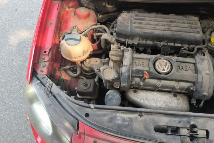 Used Volkswagen Polo 2009 Sporty 1.6L Automatic Model Engine Bay Right