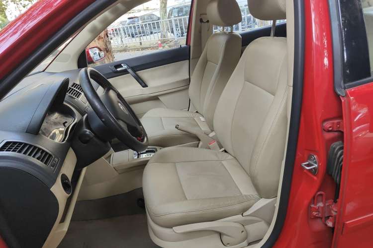 Used Volkswagen Polo 2009 Jingqing 1.6L Automatic Fashion Edition Left Front Seat