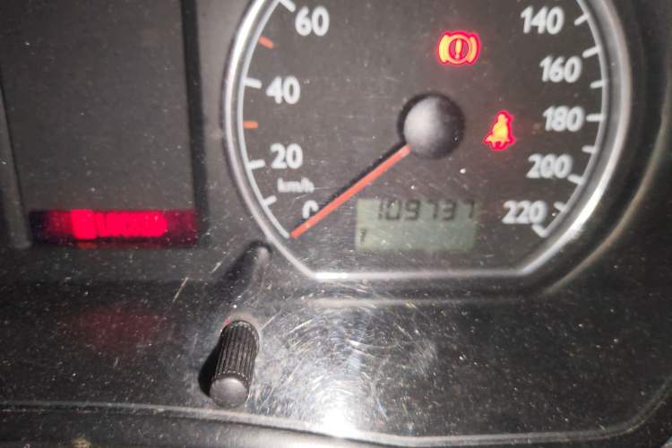 Used Volkswagen Polo 2009 Sporty 1.6L Automatic Model Odometer Close Up