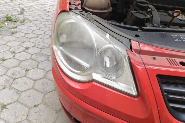 Used Volkswagen Polo 2009 Jingqing 1.4L Manual Shushang Edition Right Front Headlight