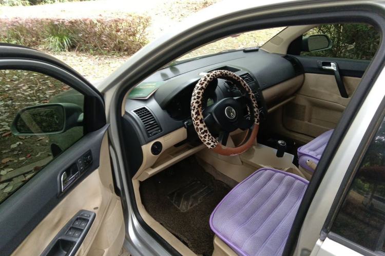 Used Volkswagen Polo 2009 Kica 1.4L Manual Fashion Edition Driver Seat