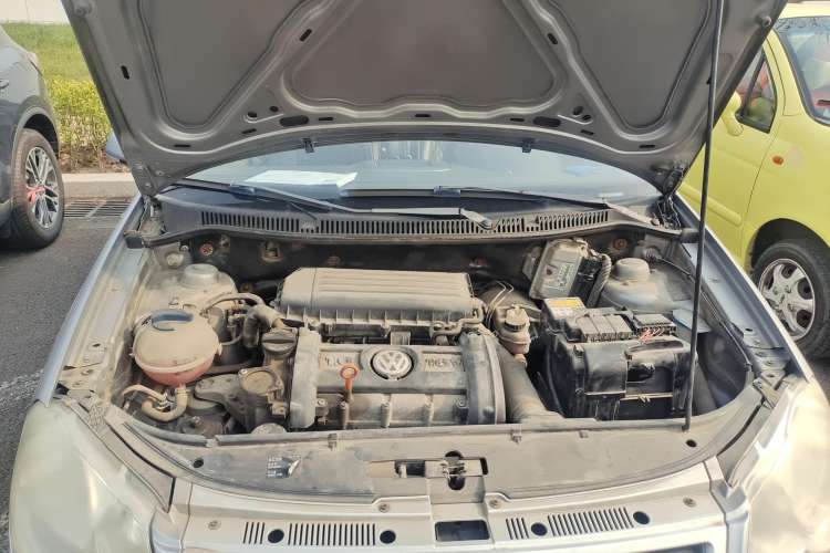Used Volkswagen Polo 2009 Jingqu 1.6L Manual Elegant Edition Engine Bay