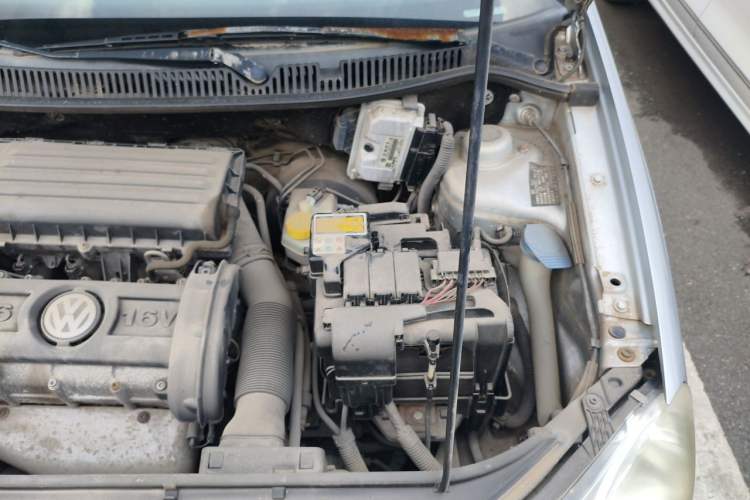 Used Volkswagen Polo 2009 Sporty 1.6L Automatic Model Engine Bay Left
