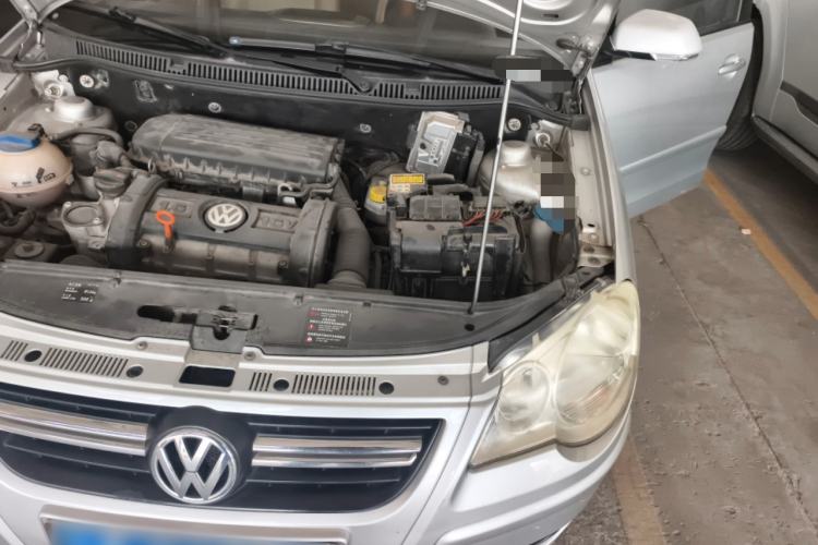 Used Volkswagen Polo 2009 Jingqing 1.6L Automatic Fashion Edition Engine Bay Left