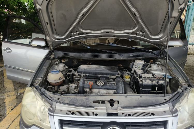 Used Volkswagen Polo 2009 Jingqu 1.4L Automatic Elegant Edition Engine Bay