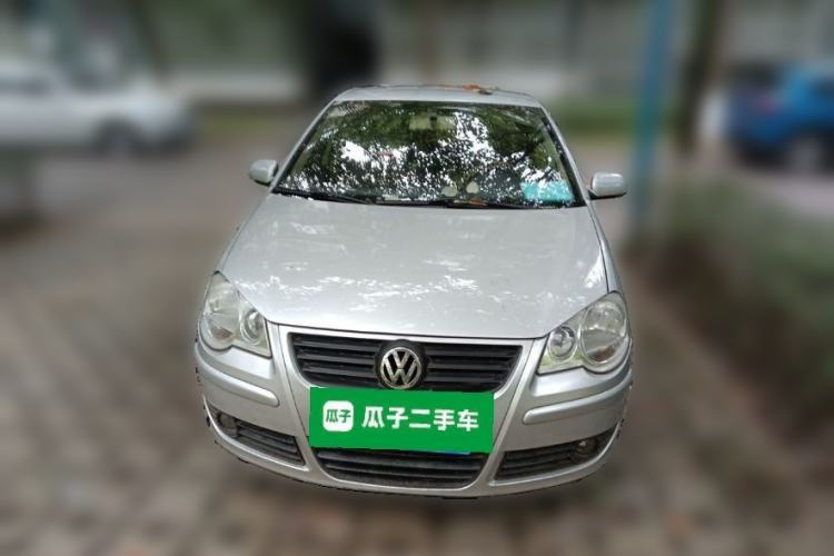 Used Volkswagen Polo 2009 Kica 1.4L Manual Fashion Edition Front