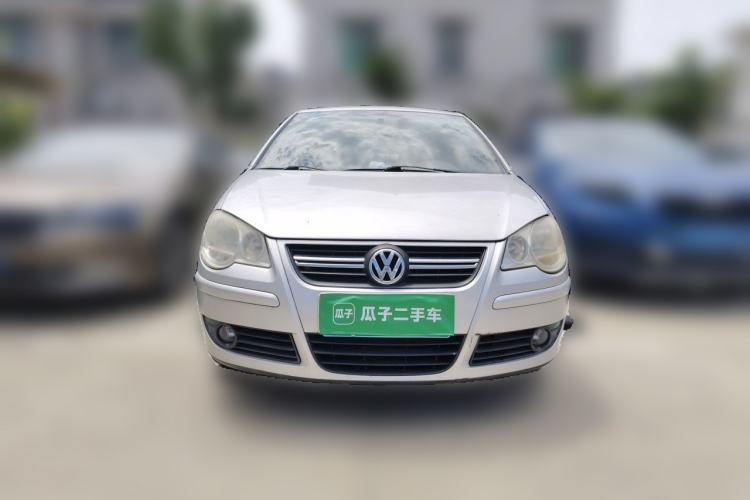 Used Volkswagen Polo 2009 Kica 1.4L Manual Fashion Edition Front