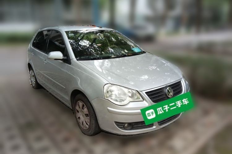 Used Volkswagen Polo 2009 Kica 1.4L Manual Fashion Edition Front Right 45 Deg