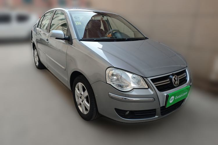 Used Volkswagen Polo 2009 Jingqu 1.6L Automatic Elegant Edition Front Right 45 Deg