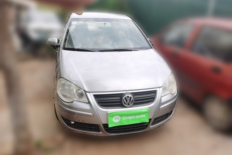 Used Volkswagen Polo 2009 Jingqu 1.4L Manual - Elegant Edition Front