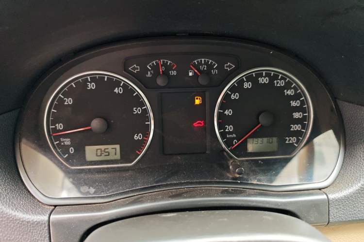 Used Volkswagen Polo 2009 Jingqu 1.4L Manual Elegant Edition Instrument Cluster