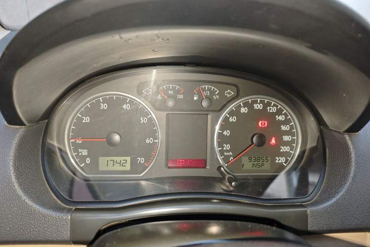 Used Volkswagen Polo 2009 Jingqu 1.6L Automatic Elegant Edition Instrument Cluster