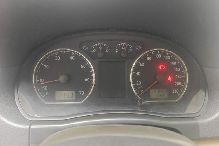 Used Volkswagen Polo 2009 Jingqu 1.6L Manual Elegant Edition Instrument Cluster