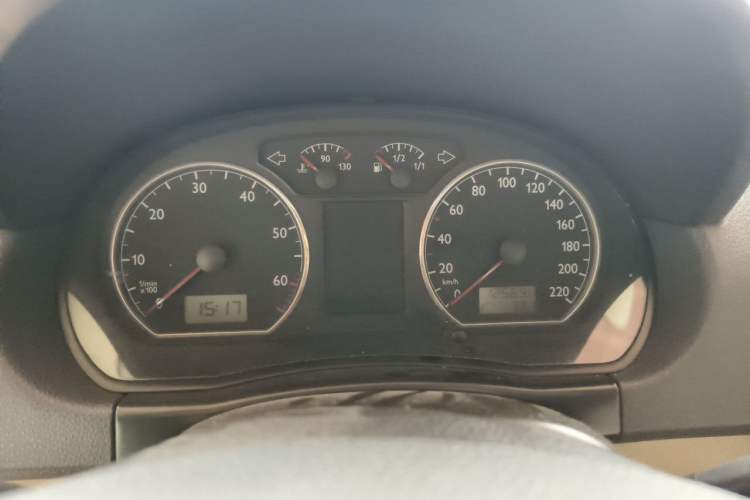 Used Volkswagen Polo 2009 Jingqu 1.4L Automatic Elegant Edition Instrument Cluster
