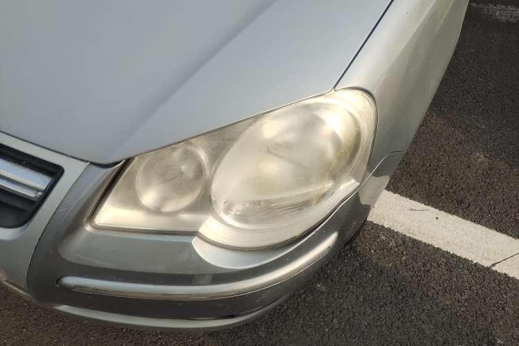 Used Volkswagen Polo 2009 Jingqu 1.6L Manual Elegant Edition Left Front Headlight