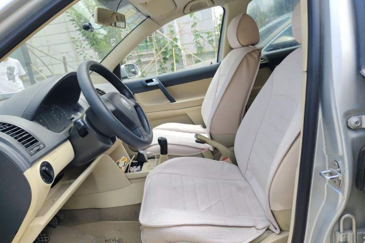 Used Volkswagen Polo 2009 Kica 1.4L Manual Fashion Edition Left Front Seat