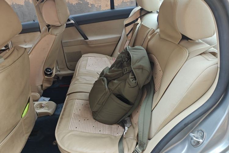 Used Volkswagen Polo 2009 Jingqu 1.4L Manual Elegant Edition Left Rear Seat