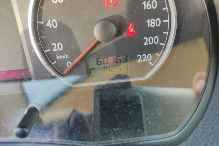 Used Volkswagen Polo 2009 Jingqu 1.6L Automatic Elegant Edition Odometer Close Up