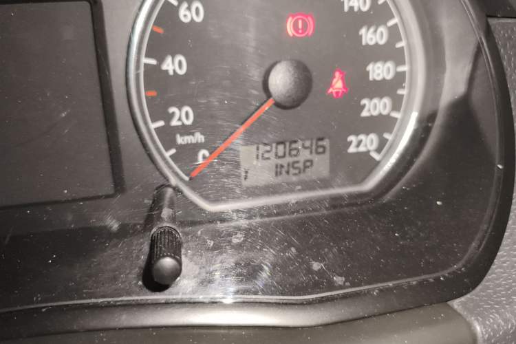 Used Volkswagen Polo 2009 Jingqu 1.4L Manual - Elegant Edition Odometer Close Up