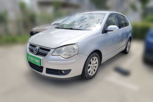 Used Volkswagen Polo 2009 Kica 1.4L Manual Fashion Edition