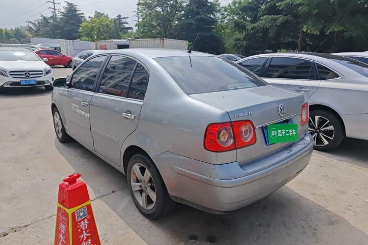 Used Volkswagen Polo 2009 Jingqu 1.4L Manual - Elegant Edition Rear Left 45 Deg