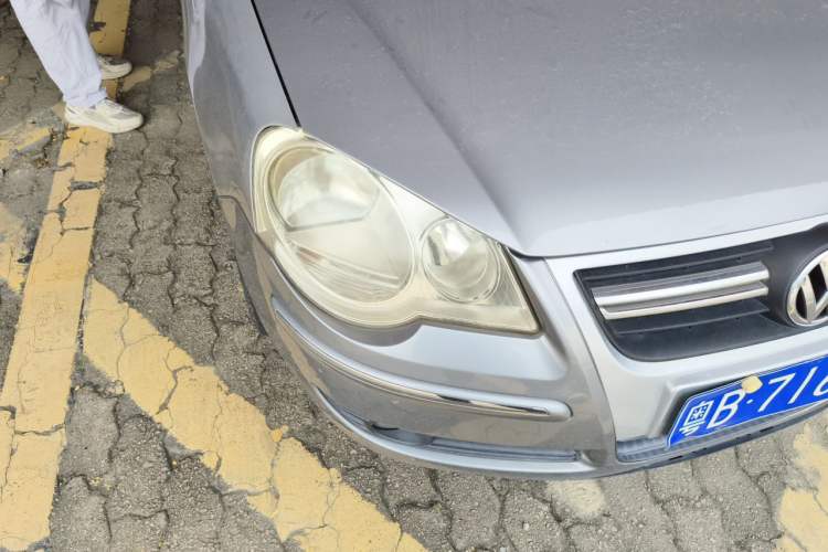 Used Volkswagen Polo 2009 Jingqu 1.4L Automatic Elegant Edition Right Front Headlight