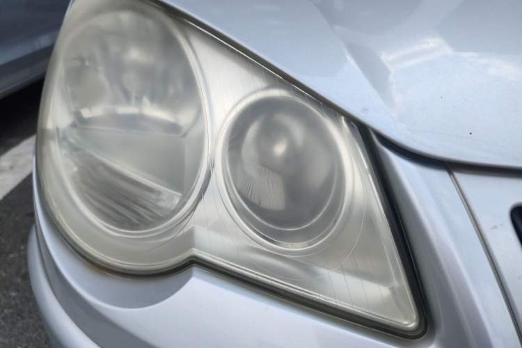 Used Volkswagen Polo 2009 Sporty 1.6L Automatic Model Right Front Headlight