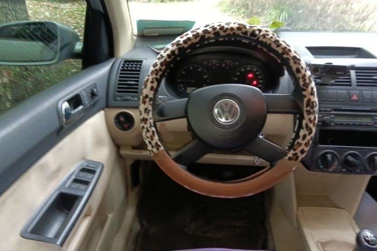 Used Volkswagen Polo 2009 Kica 1.4L Manual Fashion Edition Steering Wheel