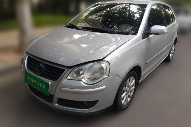 Used Volkswagen Polo 2009 Kica 1.4L Manual Fashion Edition
