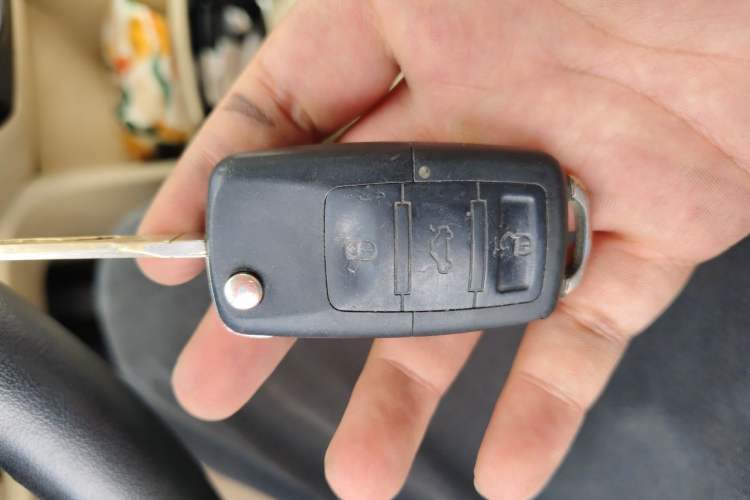 Used Volkswagen Polo 2009 Kica 1.4L Manual Fashion Edition Vehicle Key