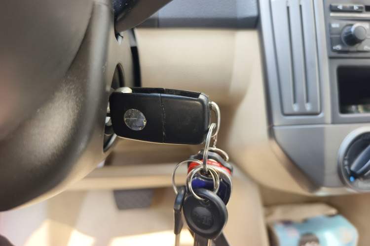 Used Volkswagen Polo 2009 Jingqing 1.6L Automatic Fashion Edition Vehicle Key