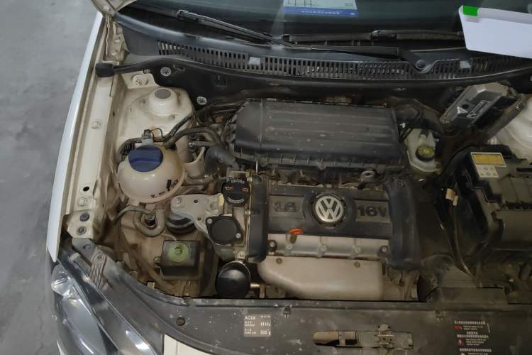 Used Volkswagen Polo 2009 Sporty 1.6L Automatic Model Engine Bay Right
