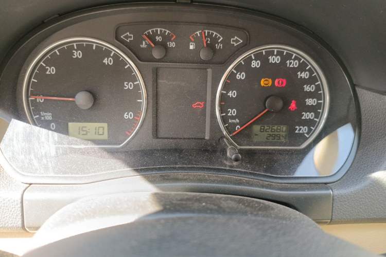 Used Volkswagen Polo 2009 Jingqu 1.4L Manual Elegant Edition Odometer Close Up