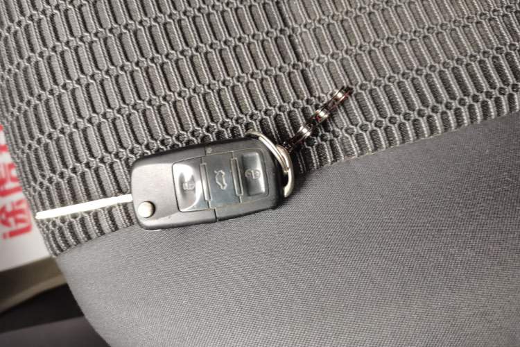 Used Volkswagen Polo 2009 Sporty 1.6L Automatic Model Vehicle Key