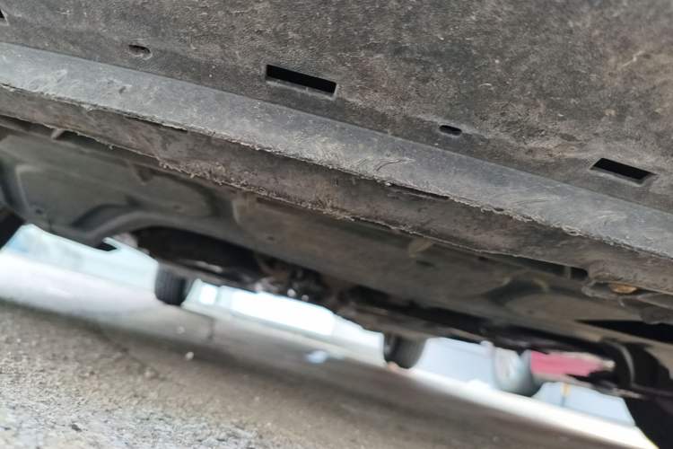Used Volkswagen Polo 2011 1.4L Automatic ZhiShang Version Chassis Front