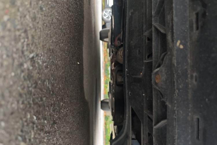 Used Volkswagen Polo 2011 1.4L Manual ZhiShang Edition Chassis Front