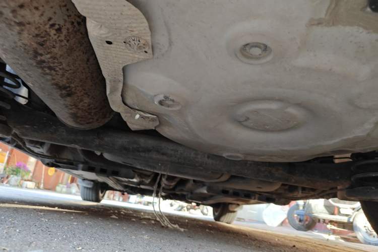 Used Volkswagen Polo 2011 1.6L Automatic ZhiKu Edition Chassis Rear