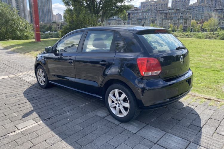 Used Volkswagen Polo 2011 1.6L Automatic ZhiKu Edition Exterior 4