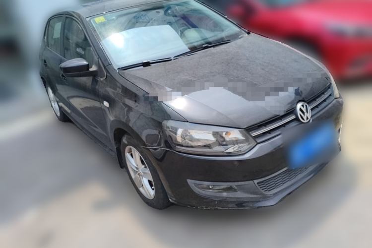 Used Volkswagen Polo 2011 1.4L Automatic ZhiShang Version Front Right 45 Deg