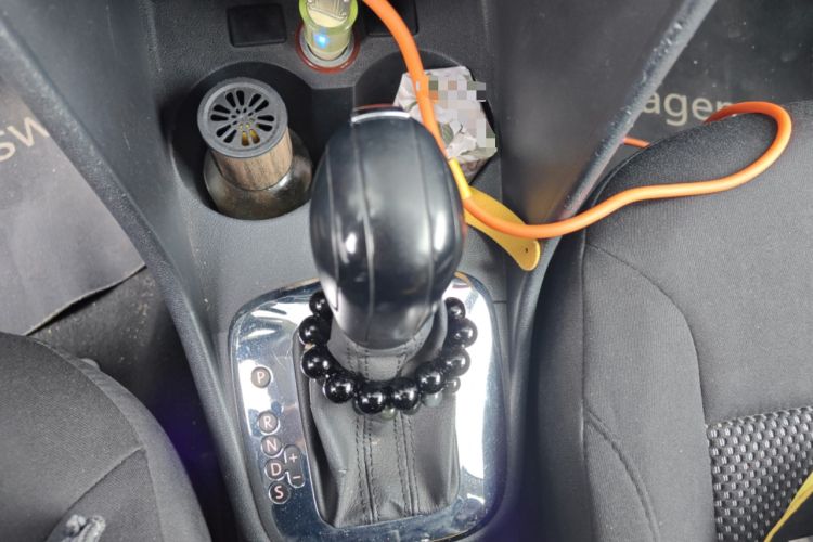 Used Volkswagen Polo 2011 1.6L Automatic ZhiShang Version Gear Lever