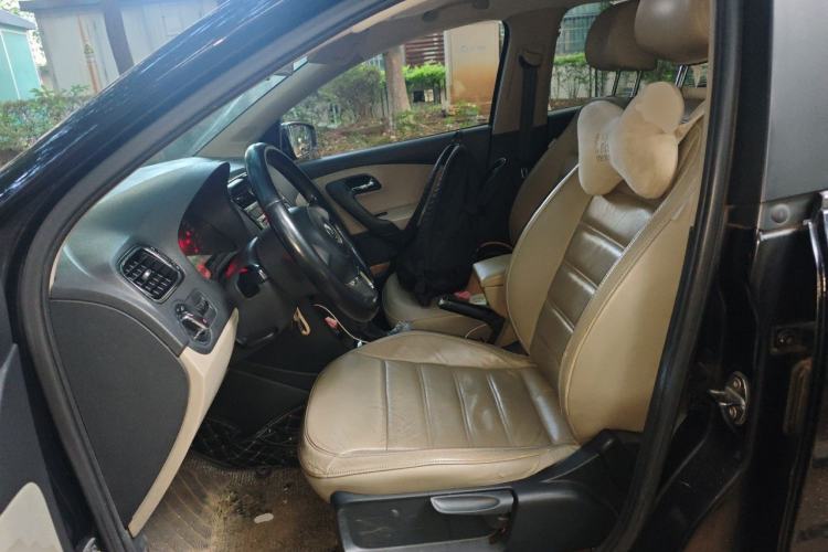 Used Volkswagen Polo 2011 1.4L Automatic ZhiCool Edition Left Front Seat