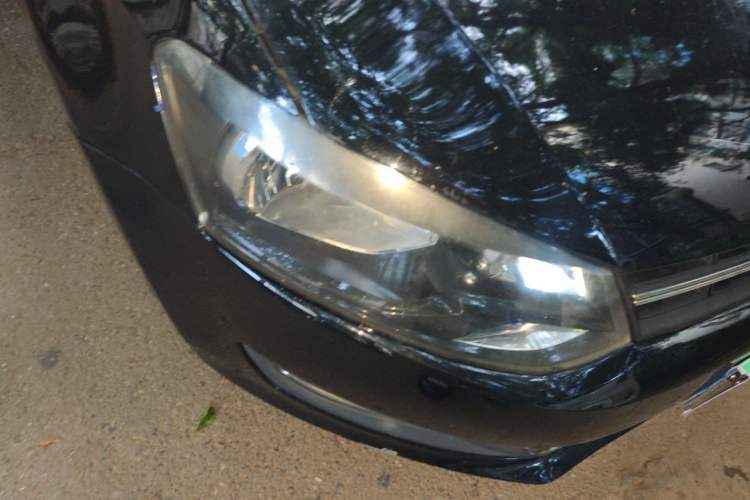 Used Volkswagen Polo 2011 1.4L Automatic ZhiCool Edition Right Front Headlight
