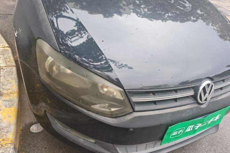 Used Volkswagen Polo 2011 1.4L Manual ZhiShang Edition Right Front Headlight