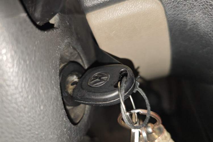 Used Volkswagen Polo 2011 1.4L Automatic ZhiCool Edition Vehicle Key