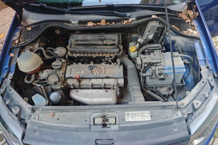 Used Volkswagen Polo 2011 1.6L Automatic ZhiKu Edition Engine Bay
