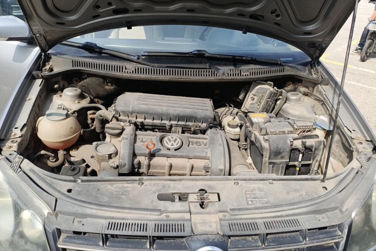 Used Volkswagen Polo 2011 Jingqu 1.4L Automatic Shishang Edition Engine Bay