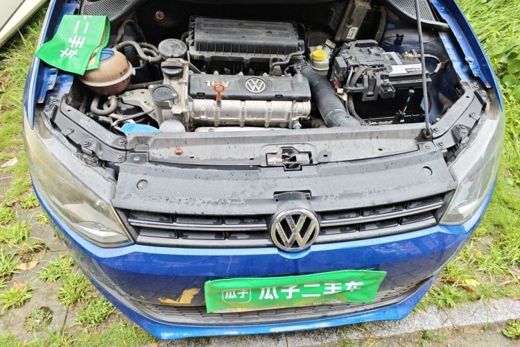 Used Volkswagen Polo 2011 1.6L Automatic ZhiShang Version Engine Bay