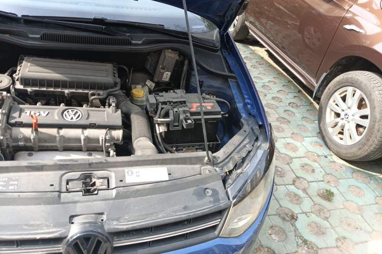 Used Volkswagen Polo 2011 1.4L Manual ZhiShang Edition Engine Bay Left